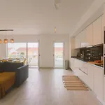 25 - Seaside Retreat Peniche