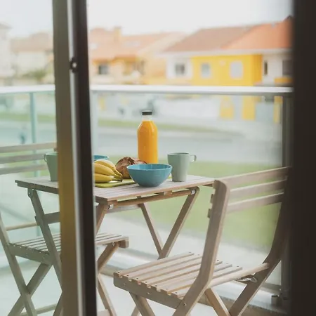 25 - Seaside Retreat Apartment Peniche