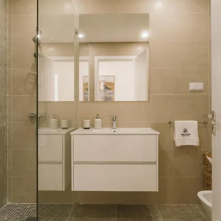 Apartment 25 - Seaside Retreat Peniche