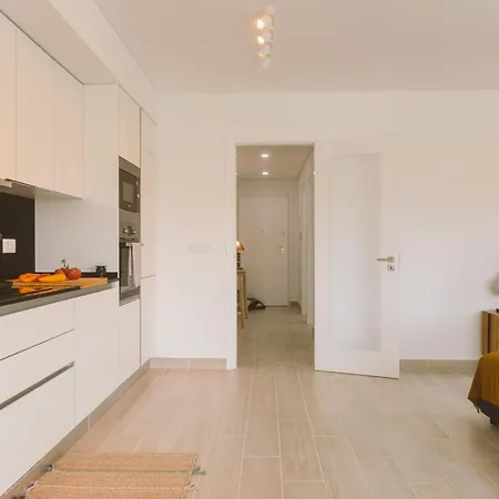 Apartment 25 - Seaside Retreat