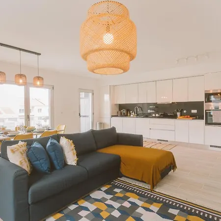 Apartment 25 - Seaside Retreat Peniche