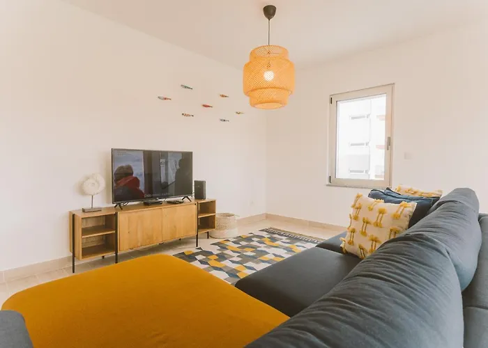 25 - Seaside Retreat *